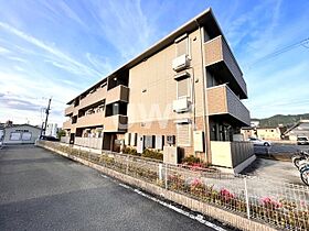 セジュール石田森南  ｜ 京都府京都市伏見区石田森南町（賃貸アパート1LDK・3階・37.67㎡） その1