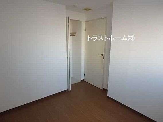 洋室5.9帖