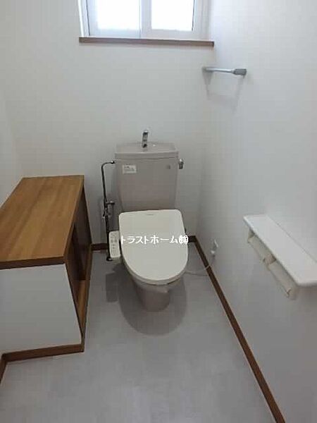 トイレを拡大表示