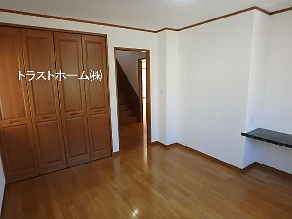 洋室を拡大表示