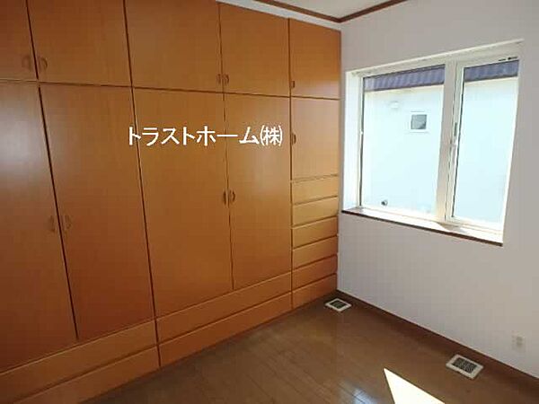 洋室を拡大表示