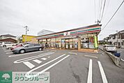 セブンイレブンさいたま七里店 444m