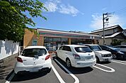セブンイレブン大宮桜木4丁目店 575m