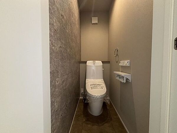 トイレを拡大表示