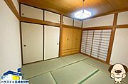 暮らしに和の落ち着きをプラスしてくれそうな、使い勝手の良い6帖和室です。