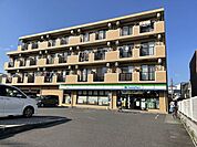 ファミリーマート 秦野南矢名店（620m）