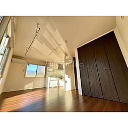 グランメゾン朝倉 1階ワンルームのリビング/ダイニング