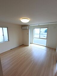 ルビー　Ｂ 1階2LDKのリビング/ダイニング