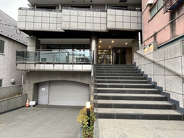 東京都新宿区須賀町(賃貸マンション1LDK・3階・33.28㎡)の写真 その1