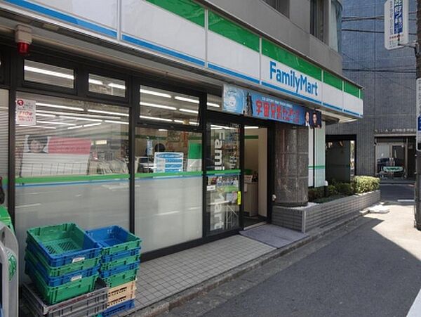 画像18:ファミリーマート 芝四丁目店[500m]