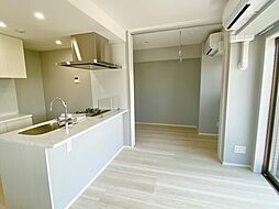 東京メトロ銀座線 外苑前駅 徒歩7分の賃貸マンション 5階1LDKのリビング/ダイニング