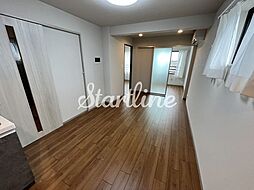 都営大江戸線 若松河田駅 徒歩4分の賃貸マンション 4階2LDKのリビング/ダイニング