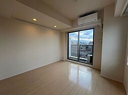 京急空港線 京急蒲田駅 徒歩8分の賃貸マンション 4階ワンルームのリビング/ダイニング