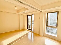 JR山手線 五反田駅 徒歩7分の賃貸マンション 18階1LDKのリビング/ダイニング