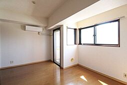 東京メトロ日比谷線 六本木駅 徒歩3分の賃貸マンション 5階ワンルームのリビング/ダイニング