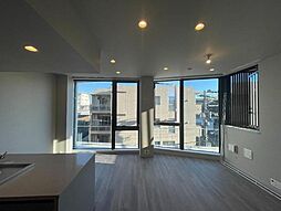 JR山手線 恵比寿駅 徒歩7分の賃貸マンション 3階2LDKのリビング/ダイニング