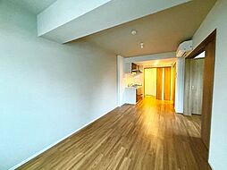 東京メトロ日比谷線 広尾駅 徒歩12分の賃貸マンション 3階1LDKのリビング/ダイニング