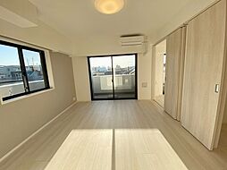 JR横須賀線 西大井駅 徒歩8分の賃貸マンション 6階2LDKのリビング/ダイニング