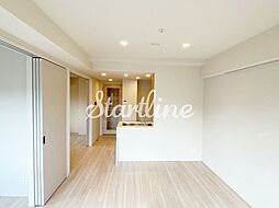 都営新宿線 曙橋駅 徒歩4分の賃貸マンション 13階2LDKのリビング/ダイニング