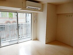 都営新宿線 岩本町駅 徒歩4分の賃貸マンション 8階1Kのリビング/ダイニング