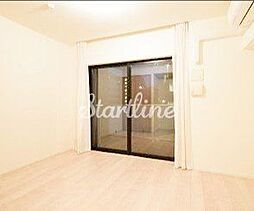 東京メトロ丸ノ内線 新宿御苑前駅 徒歩4分の賃貸マンション 4階ワンルームのリビング/ダイニング