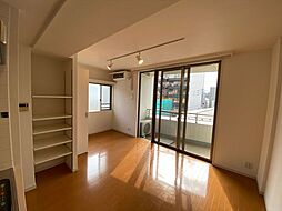 東京メトロ東西線 神楽坂駅 徒歩5分の賃貸マンション 2階ワンルームのリビング/ダイニング