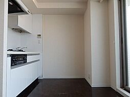 東京メトロ丸ノ内線 本郷三丁目駅 徒歩3分の賃貸マンション 12階1SLDKのリビング/ダイニング