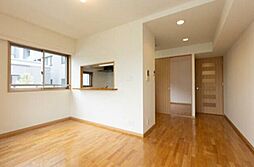 東京メトロ丸ノ内線 四谷三丁目駅 徒歩7分の賃貸マンション 3階1LDKのリビング/ダイニング