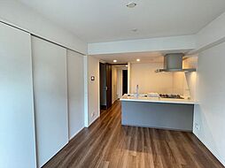 東京メトロ銀座線 表参道駅 徒歩11分の賃貸マンション 6階2LDKのリビング/ダイニング