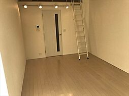 東京メトロ有楽町線 辰巳駅 徒歩5分の賃貸マンション 1階1Kのリビング/ダイニング