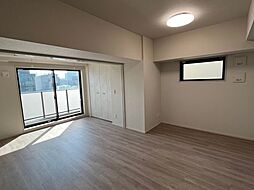 東京メトロ日比谷線 小伝馬町駅 徒歩2分の賃貸マンション 11階1LDKのリビング/ダイニング