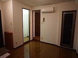 東京メトロ千代田線 新御茶ノ水駅 徒歩7分の賃貸マンション 5階1Kのリビング/ダイニング