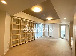 東京メトロ日比谷線 広尾駅 徒歩8分の賃貸マンション 4階ワンルームのリビング/ダイニング