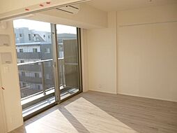 都営三田線 御成門駅 徒歩6分の賃貸マンション 4階ワンルームのリビング/ダイニング