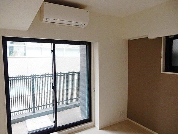 apartment 東京都中央区日本橋堀留町１丁目3-11
地図を見る