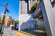 明治神宮前駅(東京メトロ 副都心線) 徒歩8分。 800m