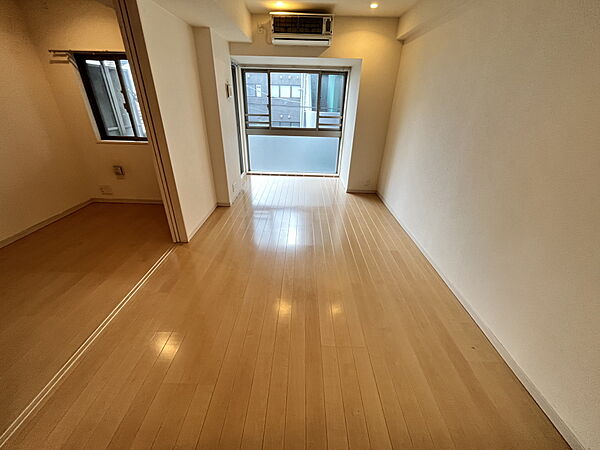 東京都新宿区四谷坂町(賃貸マンション1LDK・4階・42.19㎡)の写真 その3