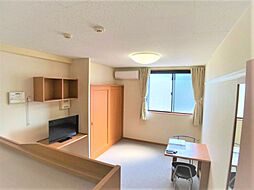 JR鹿児島本線 鹿児島中央駅 バス18分 一心橋下車 徒歩4分の賃貸アパート 1階1Kのリビング/ダイニング