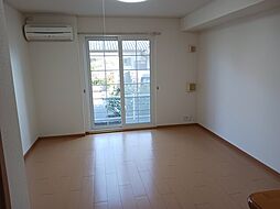 JR鹿児島本線 川内駅 バス10分 川内警察署前下車 徒歩3分の賃貸アパート 1階ワンルームのリビング/ダイニング