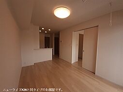 JR鹿児島本線 川内駅 3.3kmの賃貸アパート 1階1LDKのリビング/ダイニング