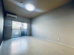 鹿児島市電1系統 騎射場駅 徒歩3分の賃貸マンション 1階1Kのリビング/ダイニング