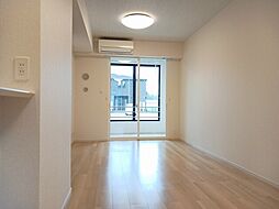 JR鹿児島本線 川内駅 徒歩28分の賃貸アパート 1階1LDKのリビング/ダイニング