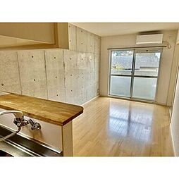 JR指宿枕崎線 慈眼寺駅 西谷山小前下車 徒歩18分の賃貸マンション 1階2LDKのリビング/ダイニング