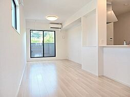 JR鹿児島本線 川内駅 徒歩19分の賃貸アパート 2階2LDKのリビング/ダイニング