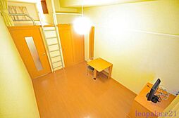 JR鹿児島本線 鹿児島中央駅 バス9分 修学館前下車 徒歩9分の賃貸アパート 2階1Kのリビング/ダイニング