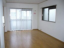 鹿児島市電1系統 笹貫駅 桜ヶ丘六丁目公園前下車 徒歩23分の賃貸マンション 2階2LDKのリビング/ダイニング