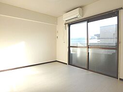 JR指宿枕崎線 宇宿駅 徒歩5分の賃貸マンション 3階1Kのリビング/ダイニング