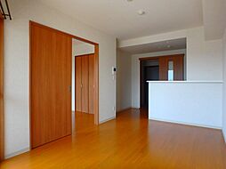 鹿児島市電2系統 鹿児島駅前駅 春日町下車 徒歩11分の賃貸マンション 3階1LDKのリビング/ダイニング