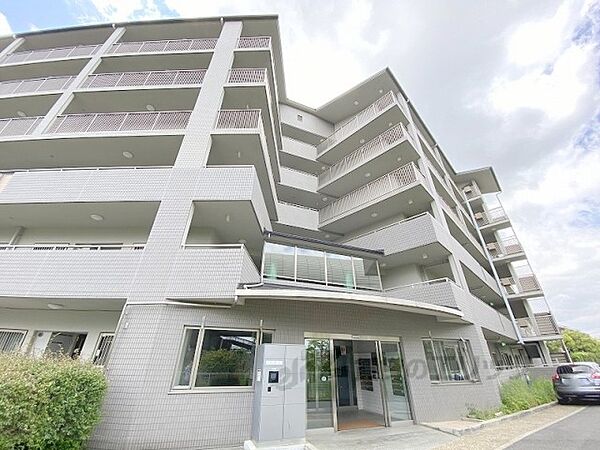 大阪府交野市天野が原町1丁目(賃貸アパート3LDK・4階・72.73㎡)の写真 その1