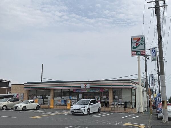 画像7:セブンイレブン　大和郡山今国府町店まで400メートル